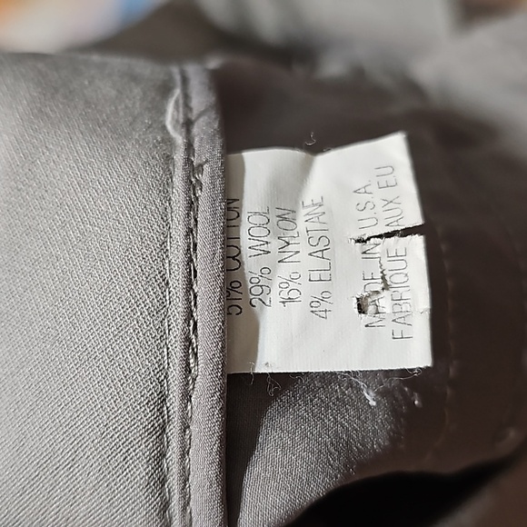 Theory Beige Pleated Ankle‎ Pants Size 8 - Picture 4 of 5